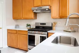 9704 Memphis Pl, Waldorf, MD 20603 - Photo 4