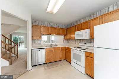 11308 Golden Eagle Place, Waldorf, MD 20603 - Photo 4