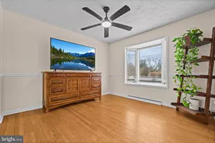 10514 Willetts Crossing Rd, White Plains, MD 20695 - Photo 6