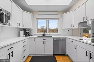 10514 Willetts Crossing Rd, White Plains, MD 20695 - Photo 10