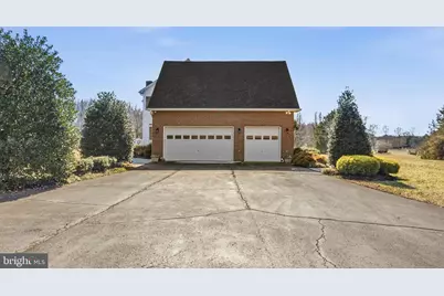 8715 Hill Spring Drive, La Plata, MD 20646 - Photo 6