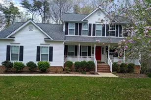 4824 Blueberry Dr, Brandywine, MD 20613 - Photo 2