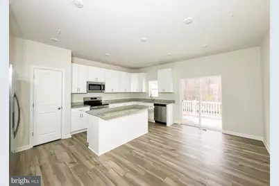 5624 Ludlow Place, White Plains, MD 20695 - Photo 4