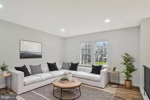 2424 Pear Tree Ct, Waldorf, MD 20602 - Photo 2