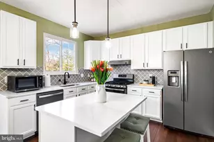 2752 Hale Ct, Waldorf, MD 20603 - Photo 16