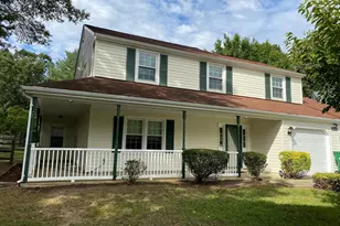 6724 Dolphin Ct, Waldorf, MD 20603 - Photo 4