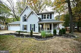 3442 Tulip Tree Ct, Waldorf, MD 20602 - Photo 2