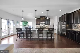 107 Gleaning Ct, La Plata, MD 20646 - Photo 2