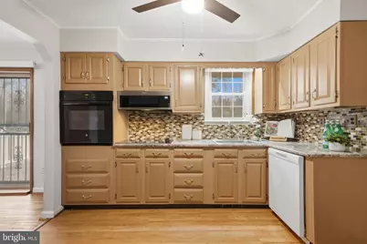 5253 Briscoe Farm Road, Waldorf, MD 20601 - Photo 16