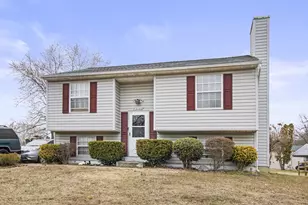 2123 Fairchild Ct, Waldorf, MD 20602 - Photo 1