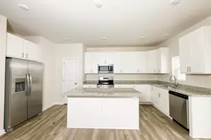 5626 Ludlow Pl, White Plains, MD 20695 - Photo 2