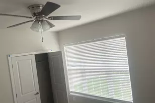 4174 Charles Dickens Dr, White Plains, MD 20695 - Photo 4