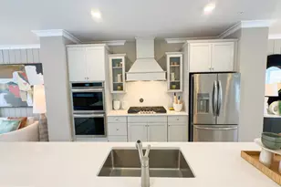 10522 Cobbler Pl, White Plains, MD 20695 - Photo 6