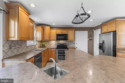 11460 Laplata Road, La Plata, MD 20646 - Photo 4