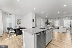 11175 Conway Pl, White Plains, MD 20695 - Photo 14