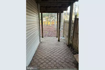 8002 Bullfinch Place, White Plains, MD 20695 - Photo 4