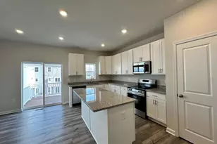 5565 Marksburg Pl, White Plains, MD 20695 - Photo 6