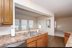 2960 Kincaid Dr, Waldorf, MD 20603 - Photo 6