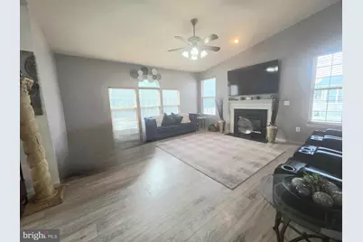 10025 Wamsley Court, White Plains, MD 20695 - Photo 12