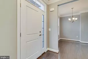 358 Buckeye Cir, La Plata, MD 20646 - Photo 6