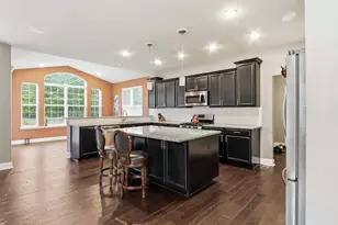 4475 Irish Peach Ct, Waldorf, MD 20602 - Photo 2