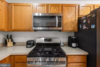 10906 W Point Place, White Plains, MD 20695 - Photo 14