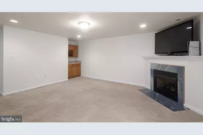 10906 W Point Place, White Plains, MD 20695 - Photo 32