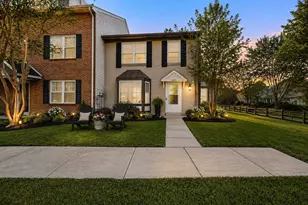 6227 Seal Pl, Waldorf, MD 20603 - Photo 2