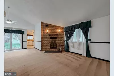 2498 Wakefield Circle, Waldorf, MD 20602 - Photo 6