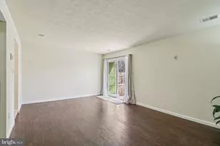 1050 Dorset Dr, Waldorf, MD 20602 - Photo 8