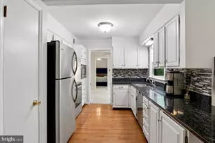 10710 Prince Charles Dr, La Plata, MD 20646 - Photo 8