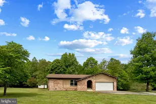 10710 Prince Charles Dr, La Plata, MD 20646 - Photo 38