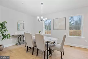 7016 Grace Landing Ct, Hughesville, MD 20637 - Photo 18