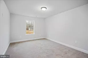 7016 Grace Landing Ct, Hughesville, MD 20637 - Photo 30