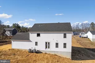 7016 Grace Landing Ct, Hughesville, MD 20637 - Photo 38