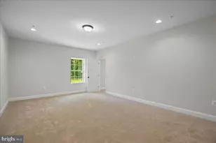 7016 Grace Landing Ct, Hughesville, MD 20637 - Photo 36