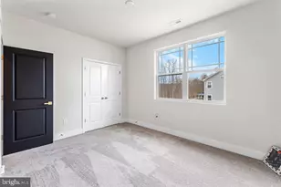 5196 Newport Cir, White Plains, MD 20695 - Photo 32