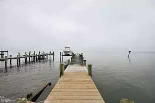 15185 Potomac River Dr, Cobb Island, MD 20625 - Photo 2