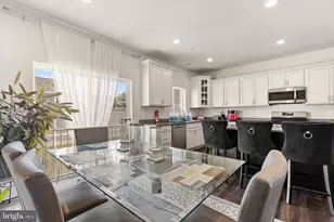 11373 Tolkien Ave, White Plains, MD 20695 - Photo 8