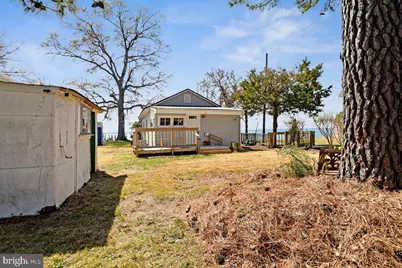 15401 Potomac River Drive, Cobb Island, MD 20625 - Photo 4