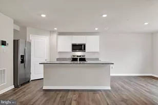 166 Charming Frst Ave, La Plata, MD 20646 - Photo 6