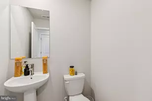 10939 Drummond Pl, White Plains, MD 20695 - Photo 8