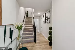 10939 Drummond Pl, White Plains, MD 20695 - Photo 4