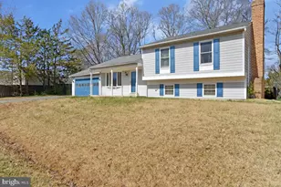 2414 Shade Oak Ct, Waldorf, MD 20601 - Photo 2