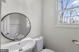 200 Charmuth Ct, Waldorf, MD 20602 - Photo 16