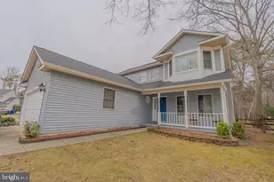 6013 Harbor Seal Ct, Waldorf, MD 20603 - Photo 2