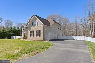 6314 Naylors Reserve Ct, Hughesville, MD 20637 - Photo 10