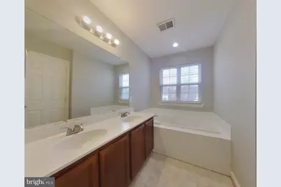 [Address not provided], White Plains, MD 20695 - Photo 6