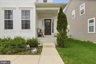 4529 Shakespeare Cir, White Plains, MD 20695 - Photo 4