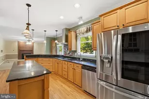 7860 Lakes End Ct, La Plata, MD 20646 - Photo 22